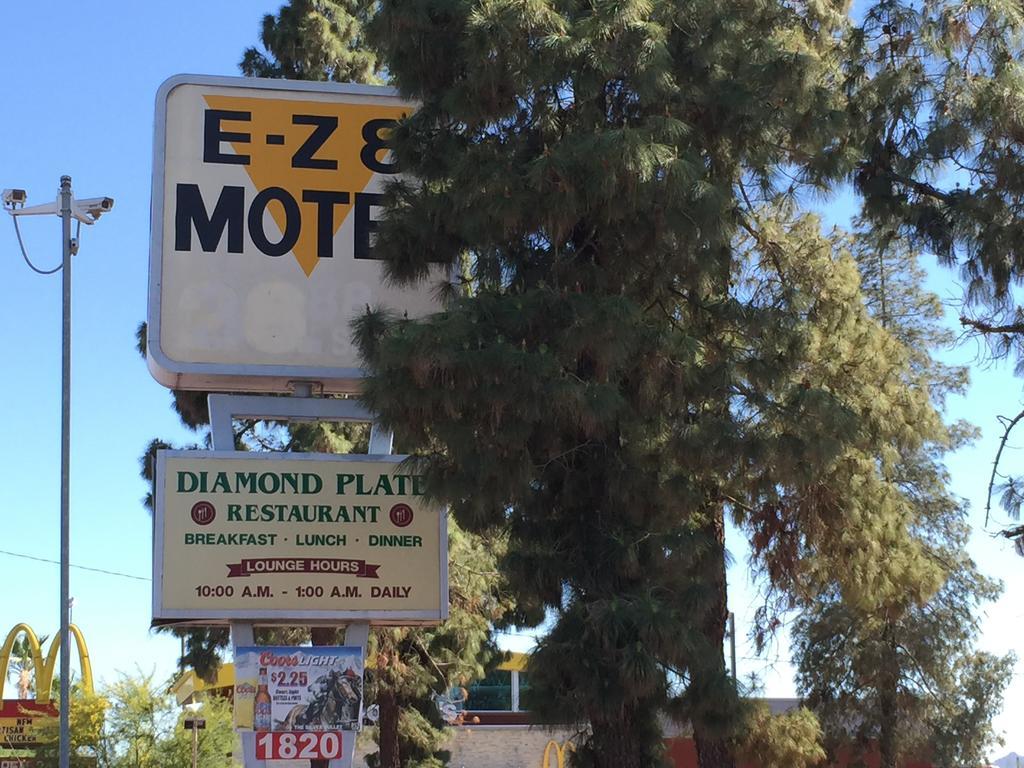 Ez 8 Motel Airporter Phoenix Eksteriør billede